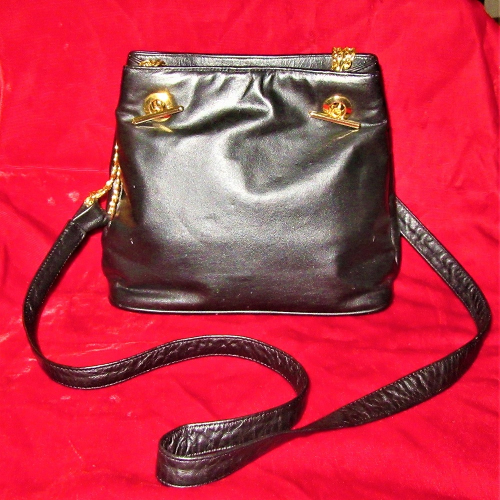 FRENCHY OF CALIFORNIA BLACK LEATHER CROSS BODY BAG